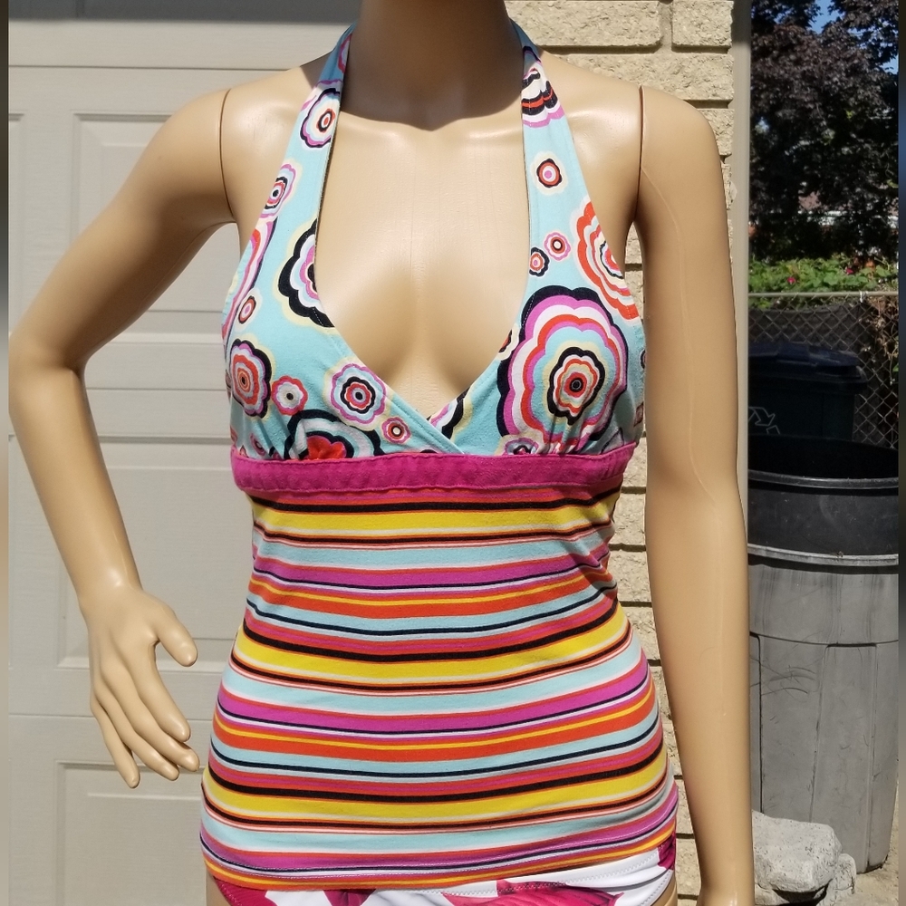 MODA International Top